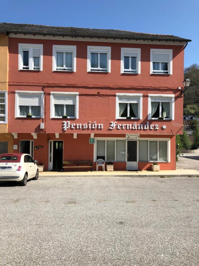 Pension Fernandez Вега де Валкарсе Екстериор снимка